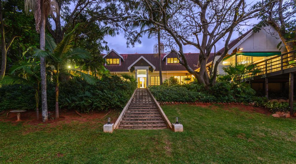 Zesty Guesthouse Port Edward Luaran gambar