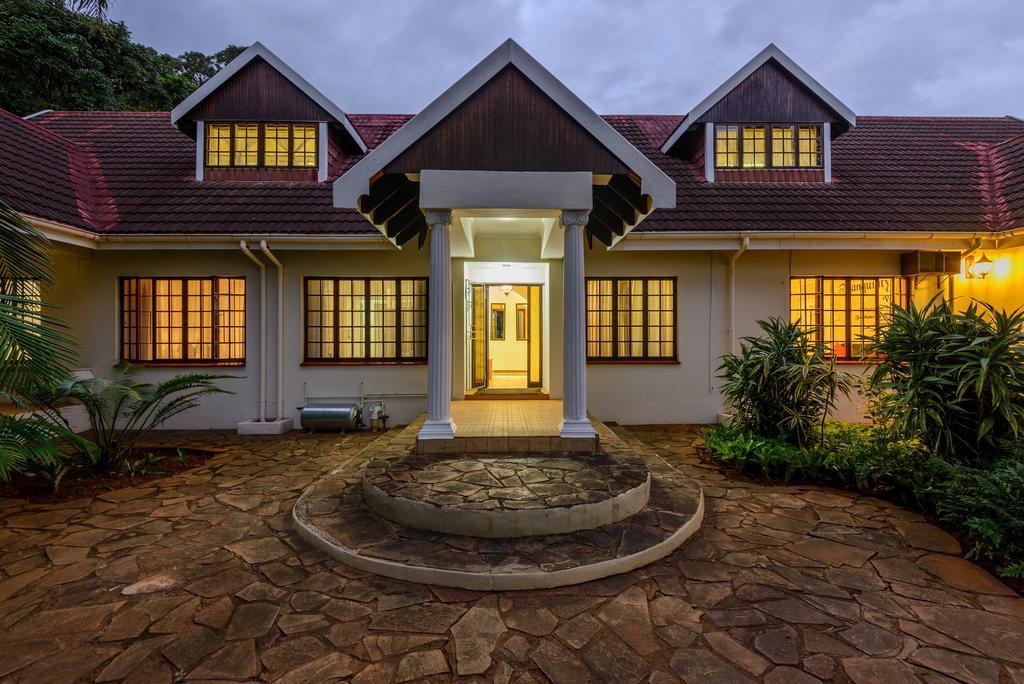 Zesty Guesthouse Port Edward Luaran gambar