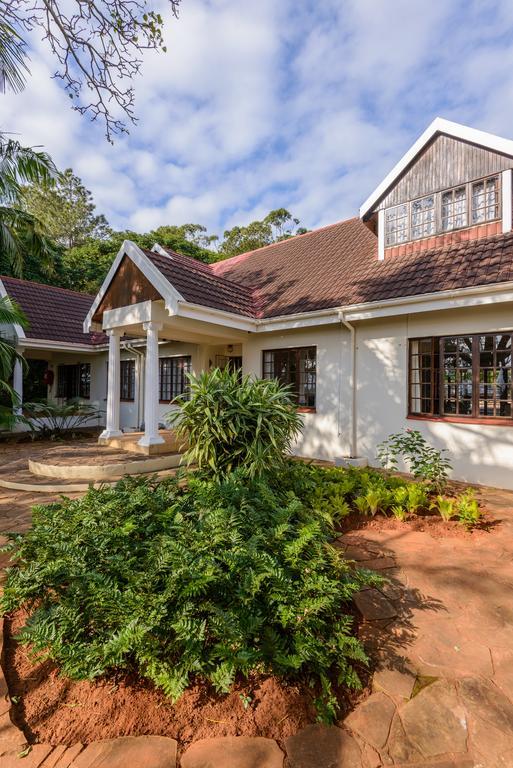 Zesty Guesthouse Port Edward Luaran gambar