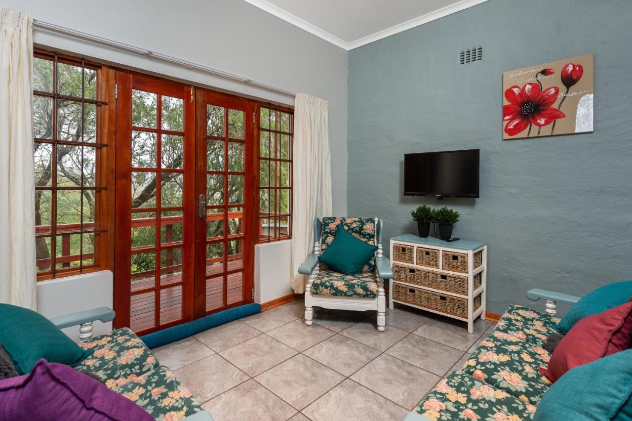 Zesty Guesthouse Port Edward Luaran gambar