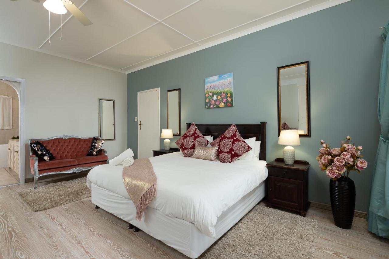 Zesty Guesthouse Port Edward Luaran gambar